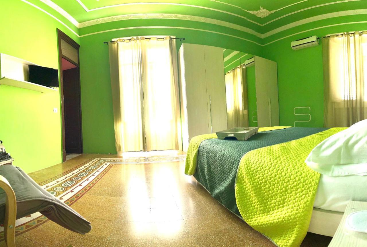 Boheme B&B Al Centro Di Palermo Luaran gambar