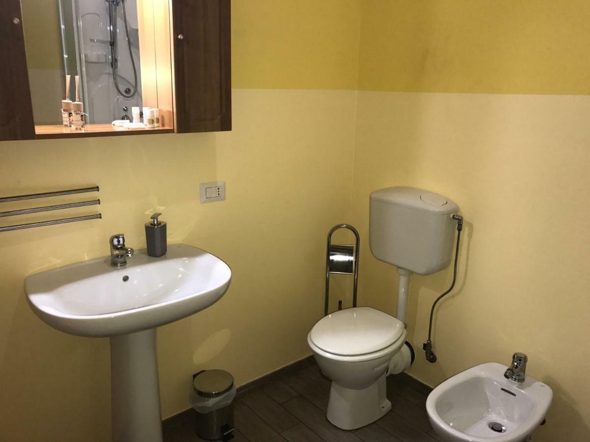 Boheme B&B Al Centro Di Palermo Luaran gambar